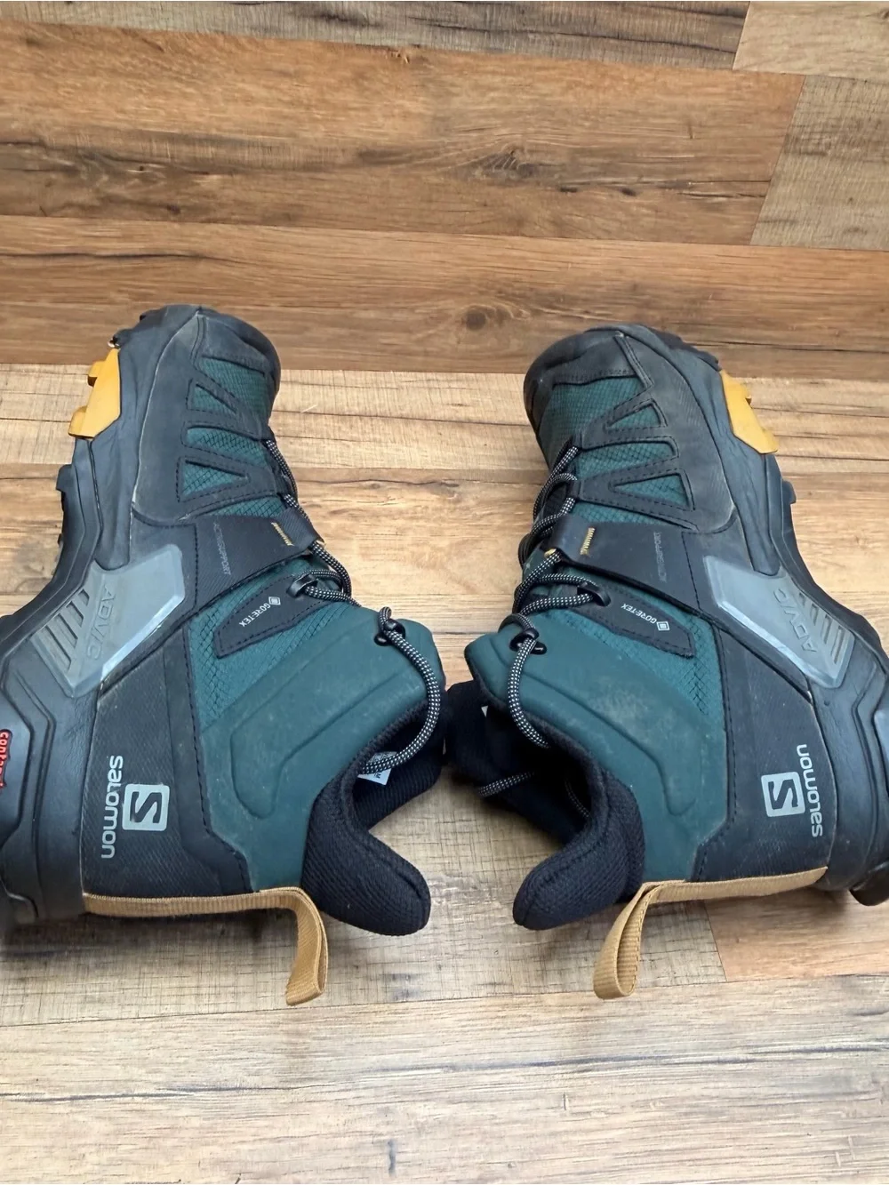 Salomon X Ultra 4 Mid men size 10.5 Gore-Tex® Hiking Boots Waterproof